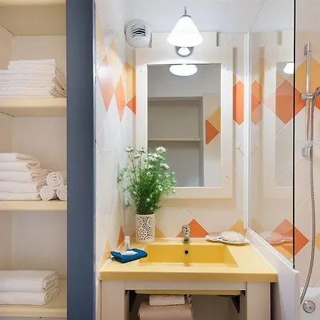 Pierre & Les Citronniers 3*