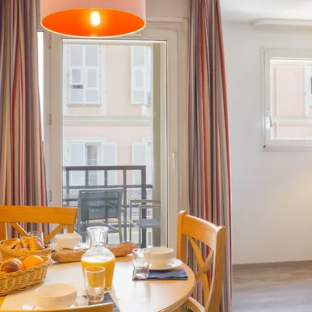 Pierre & Les Citronniers 3* Menton