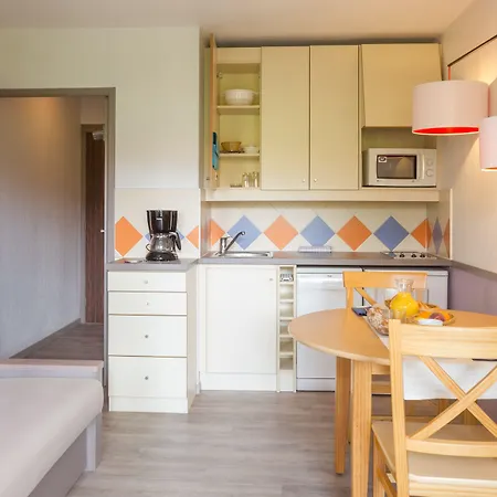 Pierre & Les Citronniers 3*