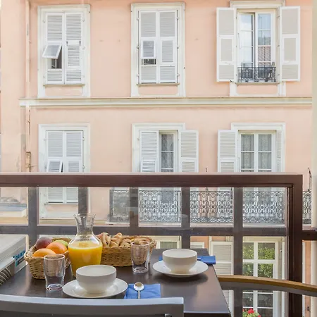 Pierre & Les Citronniers 3* Menton