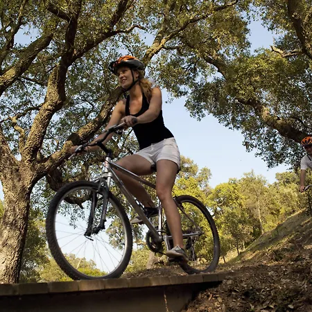 Aparthotel Pierre & Les Citronniers 3*