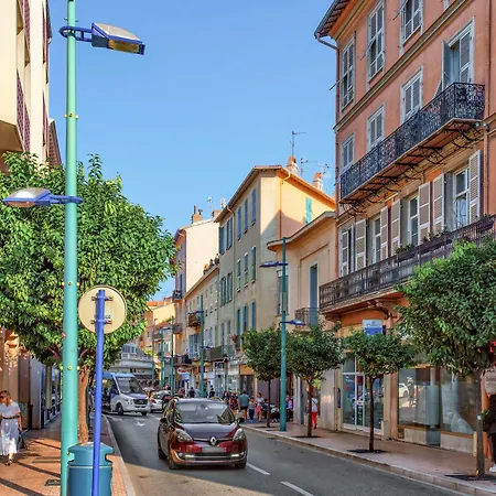 Apartmanhotel Pierre & Les Citronniers 3*