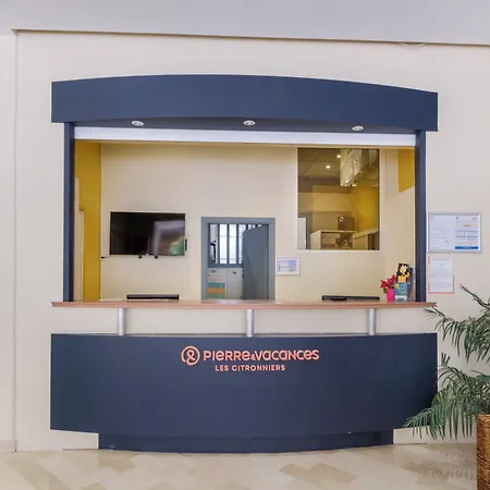 Aparthotel Pierre & Les Citronniers 3*