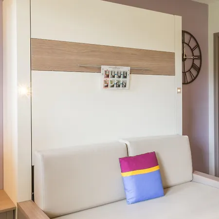 Apartmanhotel Pierre & Les Citronniers 3*