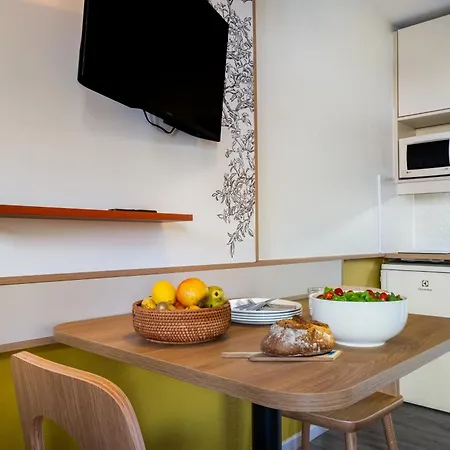 Pierre & Les Citronniers 3*