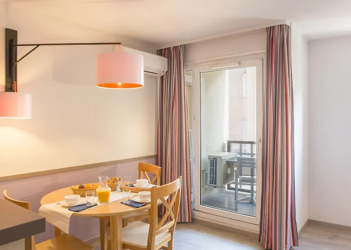 Pierre & Les Citronniers Apartmanhotel