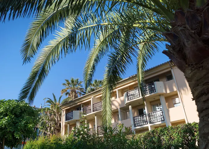 Pierre & Les Citronniers Apartmanhotel 3*