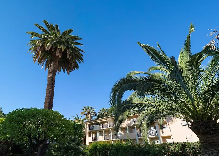 Pierre & Les Citronniers 3* Menton