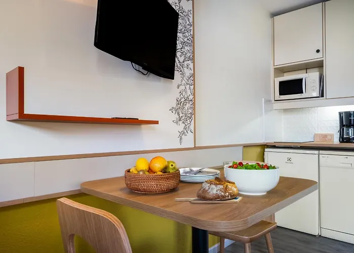 Pierre & Les Citronniers 3*