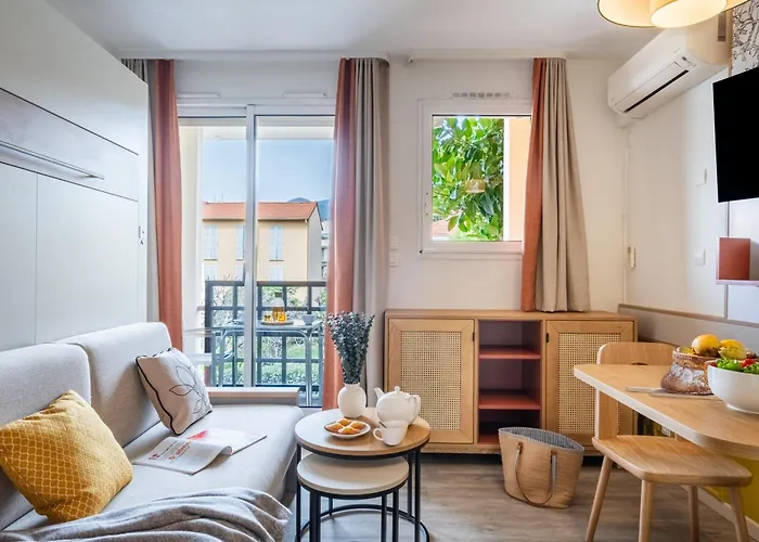 Pierre & Les Citronniers 멍똥