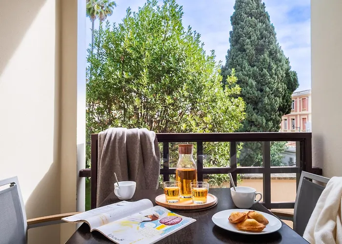 Apartmanhotel Pierre & Les Citronniers 3*