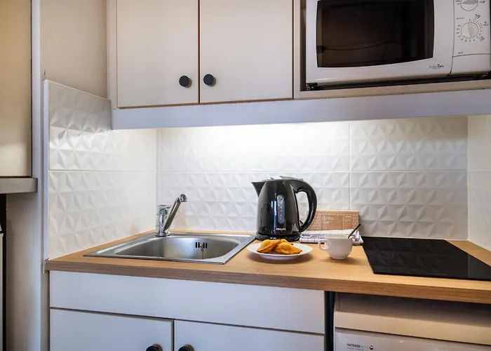 Pierre & Les Citronniers Apartmanhotel 3*