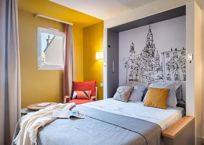 Pierre & Les Citronniers Menton