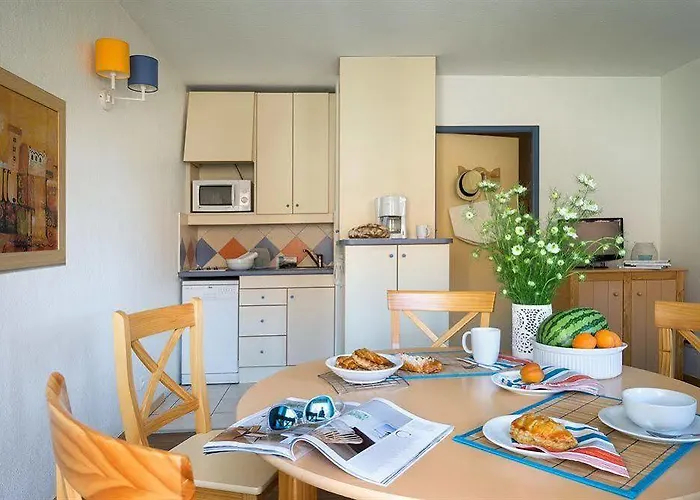 Apartmanhotel Pierre & Les Citronniers 3*